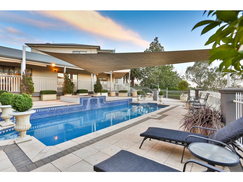 12 Riverview Rise, Gol Gol NSW 2738