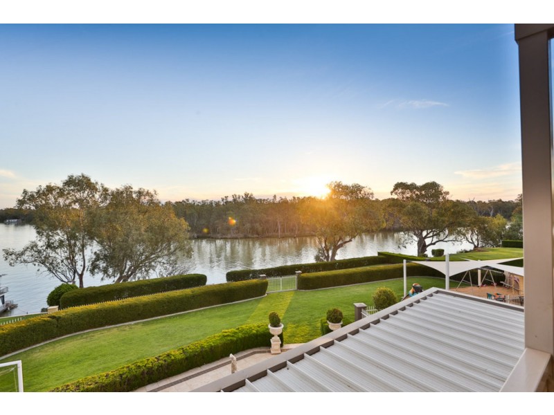12 Riverview Rise, Gol Gol NSW 2738