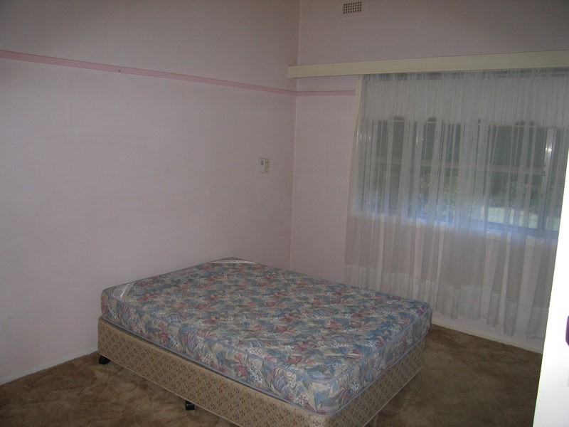 143 Sturt Highway, Gol Gol NSW 2738