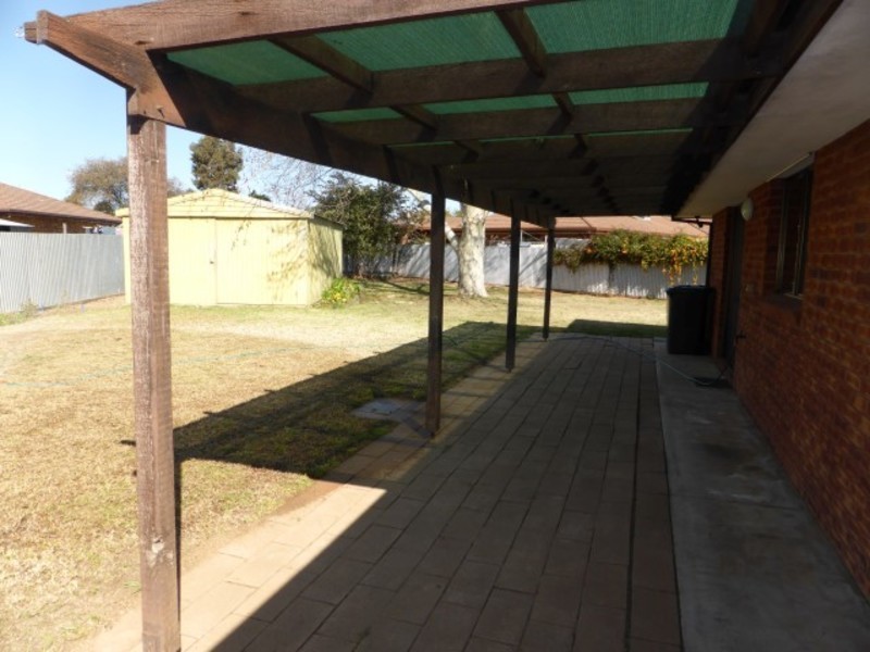 32 Jude Avenue, Mildura West VIC 3500