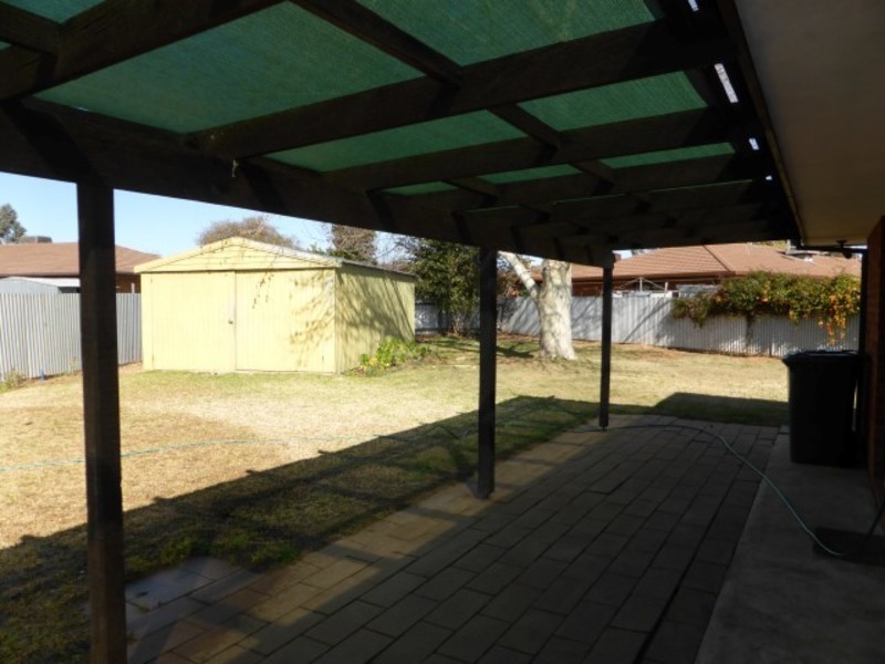 32 Jude Avenue, Mildura West VIC 3500