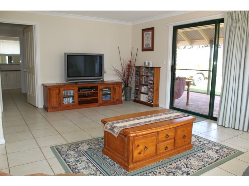 16 Belleview Drive, Irymple VIC 3498