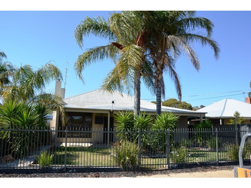 10  Dawn Avenue, Mildura VIC 3500