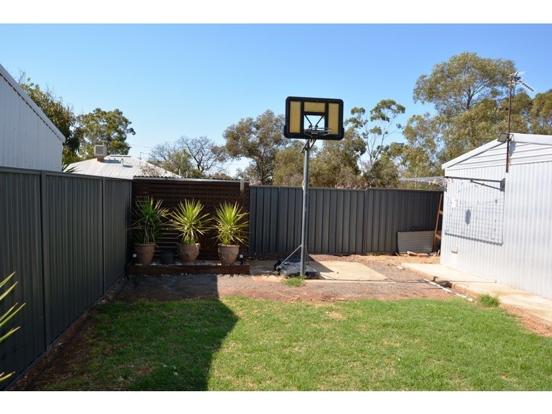 10  Dawn Avenue, Mildura VIC 3500