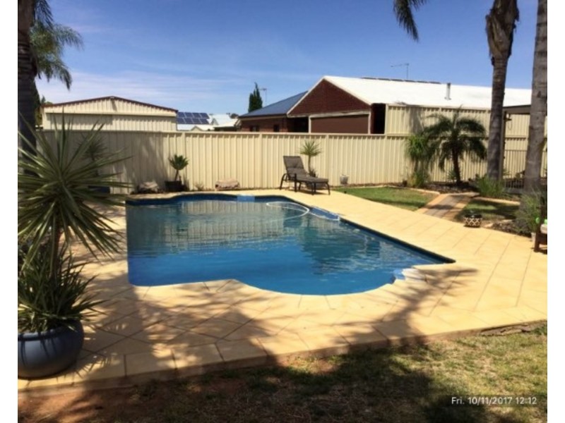 19 Belleview Drive, Irymple VIC 3498