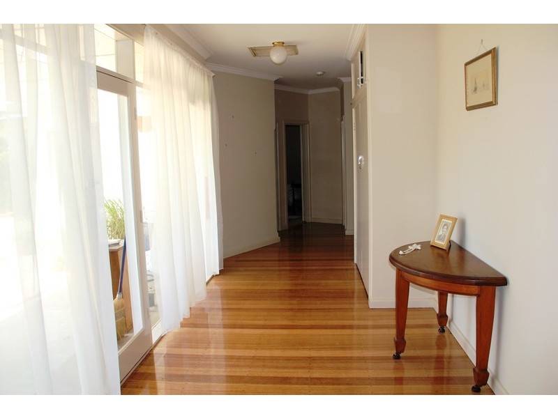 23 Campbell Grove, Mildura VIC 3500