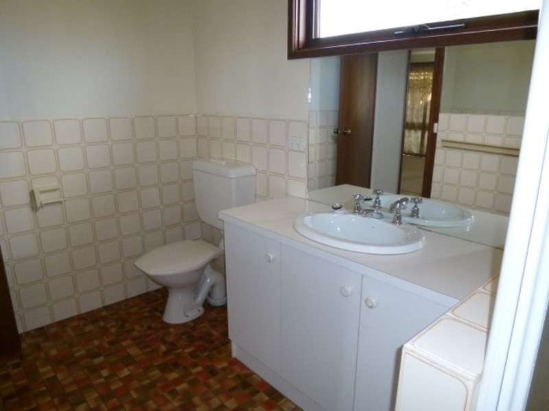 2C Hillcrest Close, Mildura VIC 3500