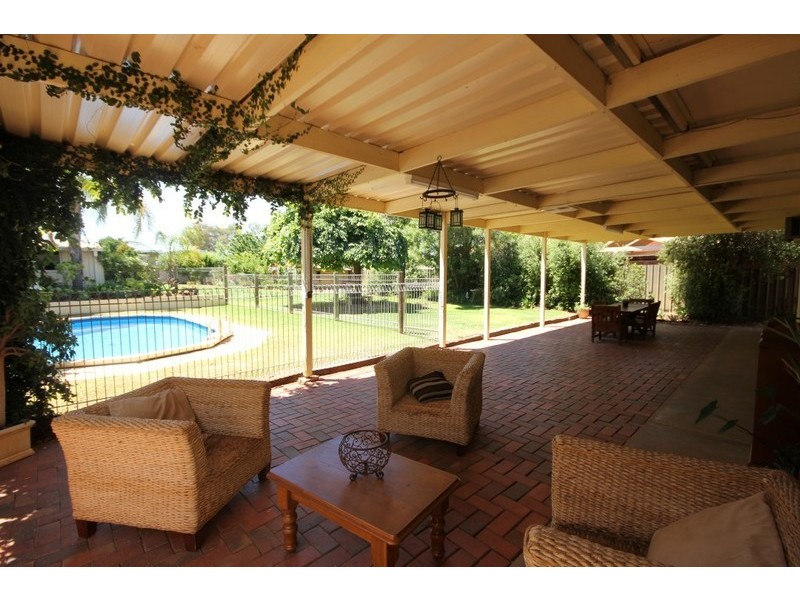 112 Wood Street, Gol Gol NSW 2738