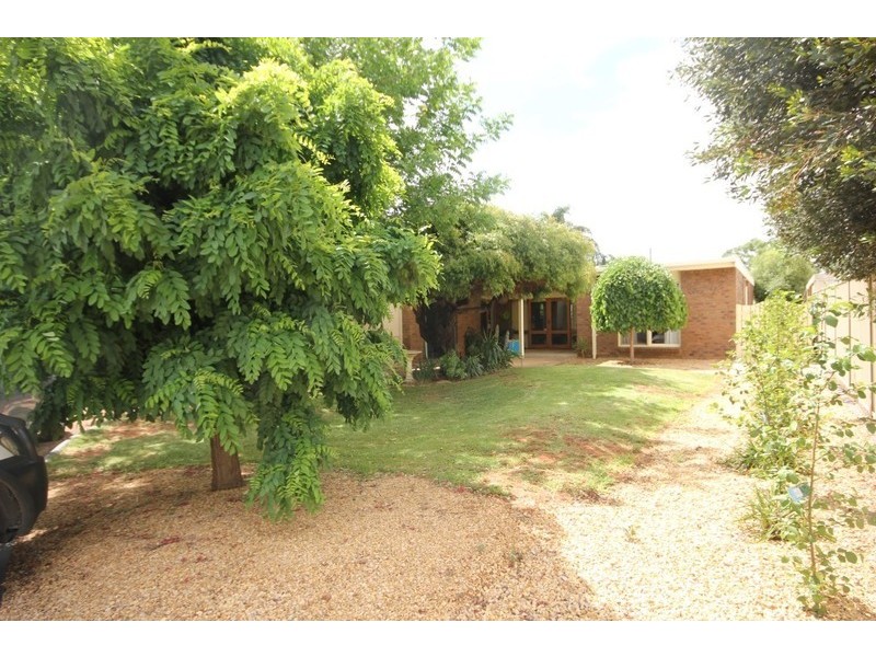 112 Wood Street, Gol Gol NSW 2738