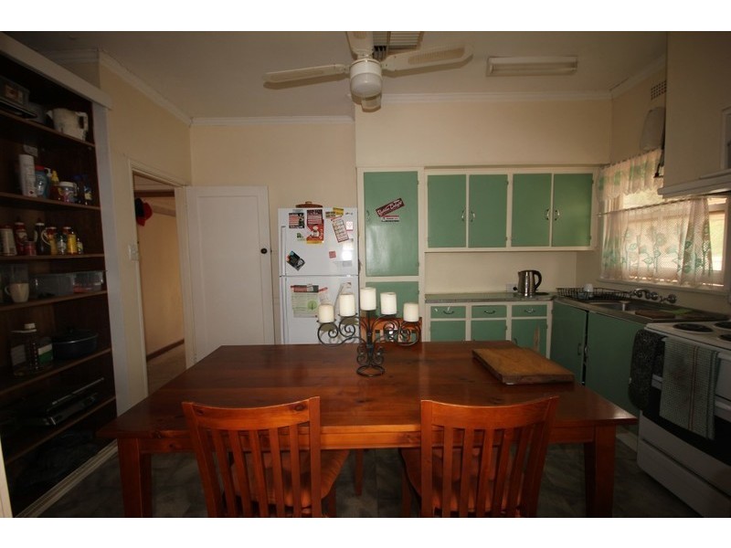 1 Gowrie Grove, Irymple VIC 3498