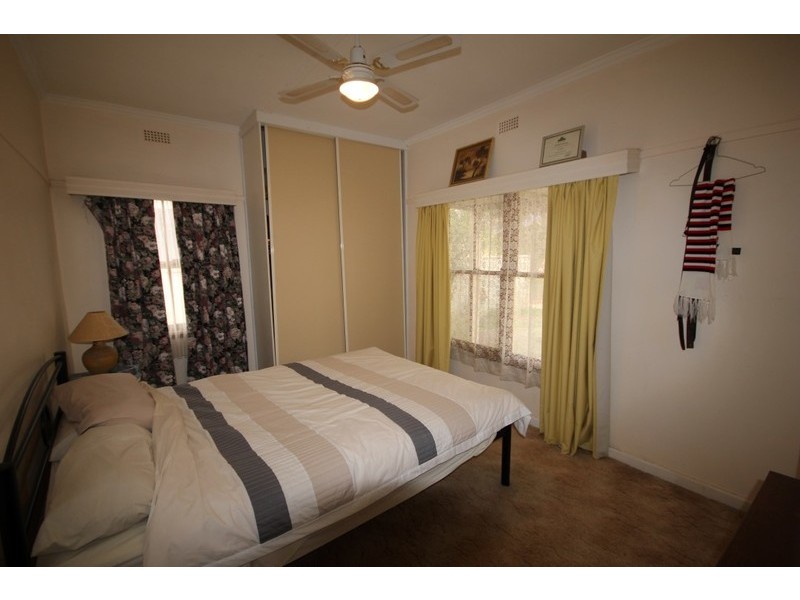 1 Gowrie Grove, Irymple VIC 3498