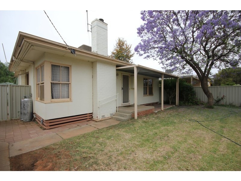 1 Gowrie Grove, Irymple VIC 3498