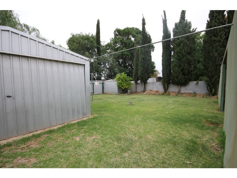 1 Gowrie Grove, Irymple VIC 3498