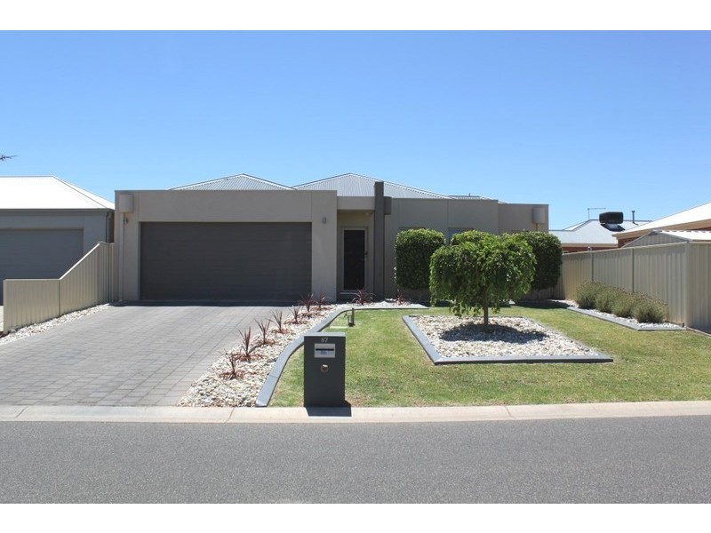87 Panorama Drive, Mildura VIC 3500