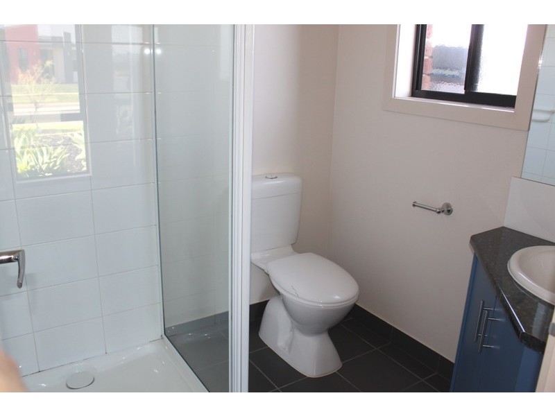 11 Darlington Parade, Mildura VIC 3500