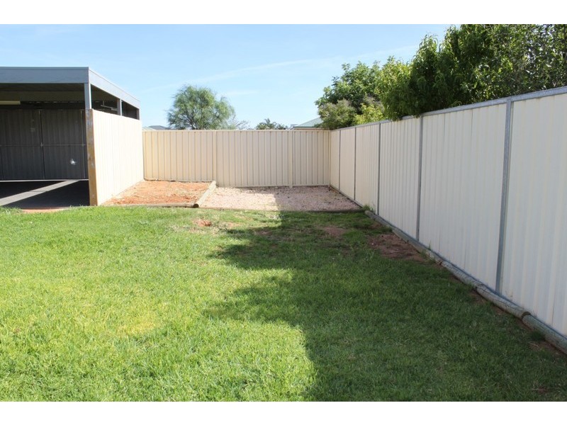 11 Darlington Parade, Mildura VIC 3500