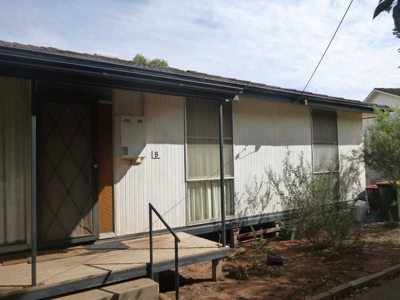 5 Vine Court, Ouyen VIC 3490