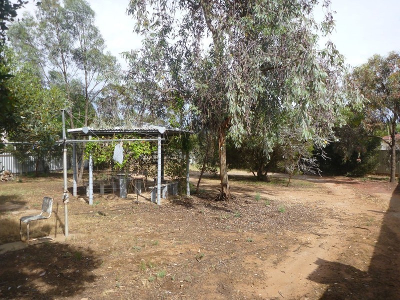 5 Vine Court, Ouyen VIC 3490