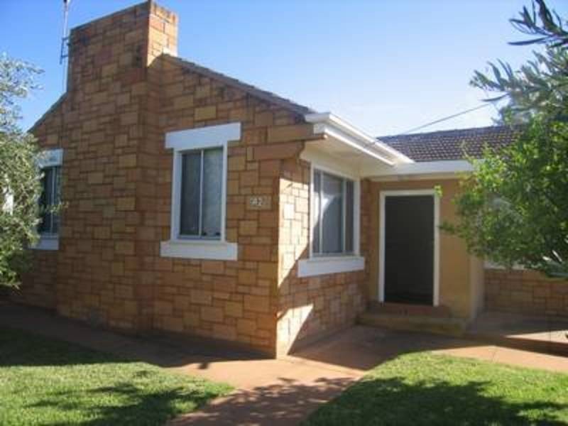 42 Seventh Street, Mildura VIC 3500