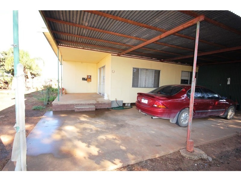 30 Carmichael Lane, Red Cliffs VIC 3496