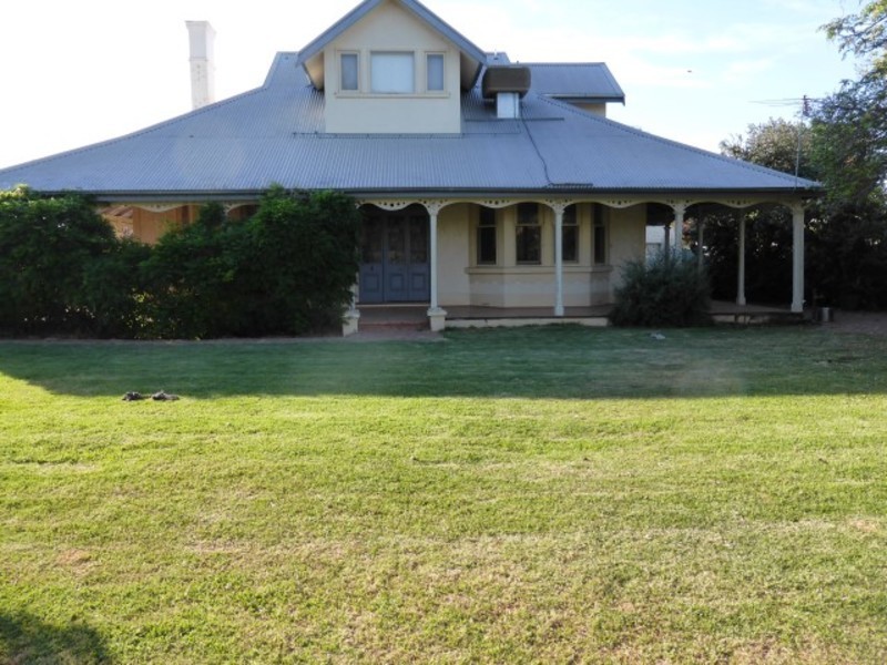 9 Valencia Avenue, Mildura VIC 3500