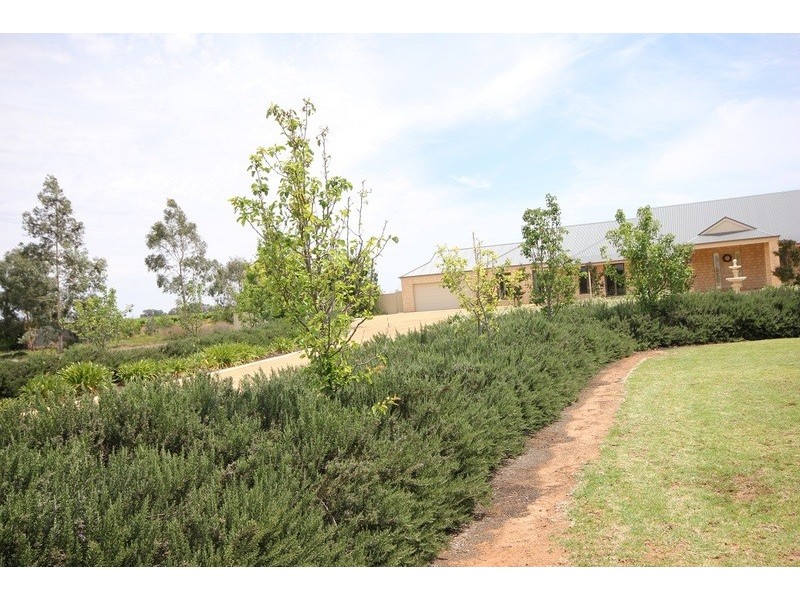 434 McEdward Street, Cabarita VIC 3505