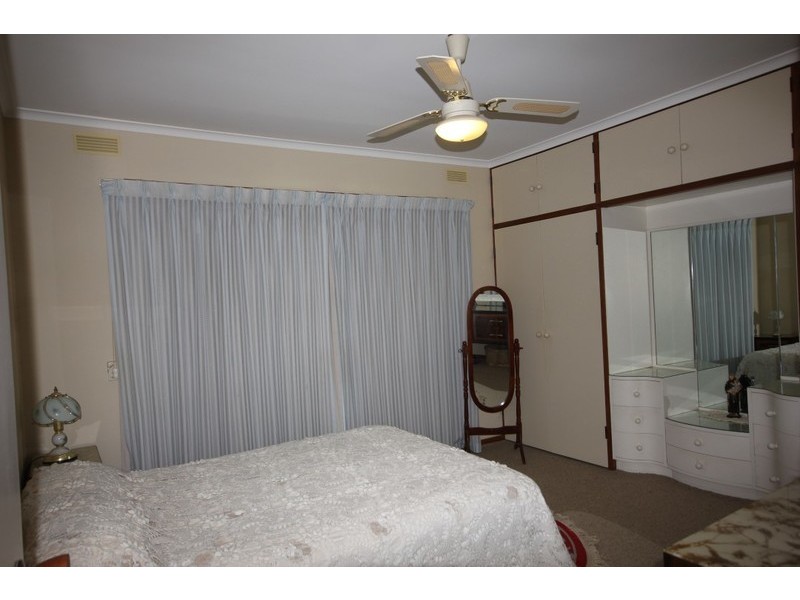 1 Tireel Drive, Nichols Point VIC 3501