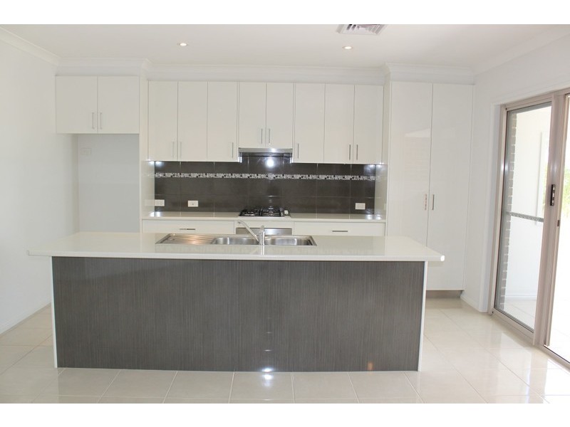 6/11 Wisteria Way, Mildura VIC 3500