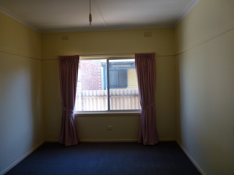 2 Loddon Avenue, Red Cliffs VIC 3496