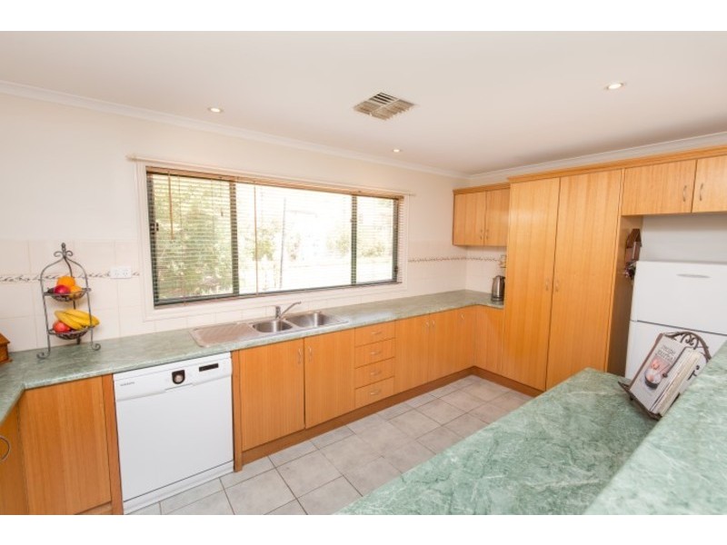 412 Dairtnunk Avenue, Cardross VIC 3496