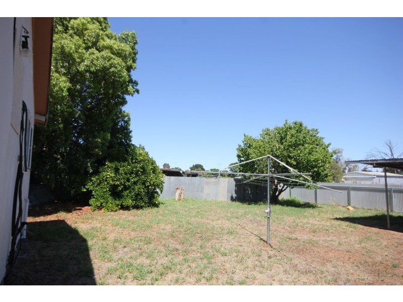 90 River Street, Balranald NSW 2715