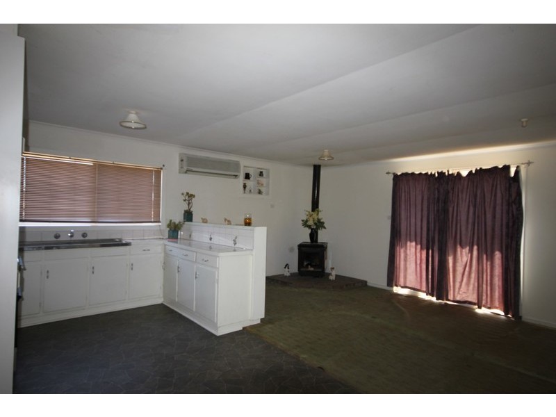 90 River Street, Balranald NSW 2715