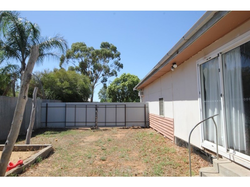 90 River Street, Balranald NSW 2715