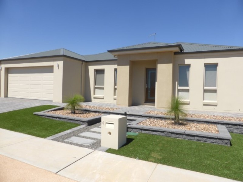 10 Eve Court, Mildura VIC 3500