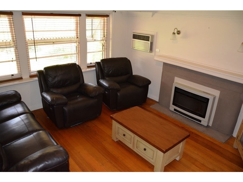 146 Almond Avenue, Mildura VIC 3500