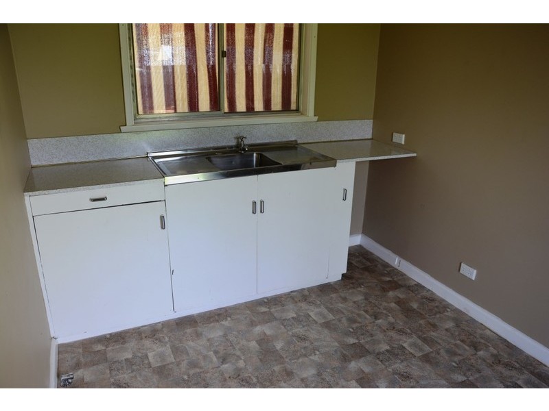 146 Almond Avenue, Mildura VIC 3500