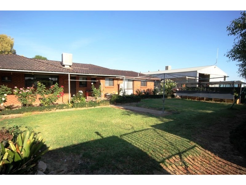 292 & 293 Coorong Avenue, Red Cliffs VIC 3496