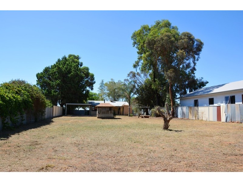56 Pitman Avenue, Buronga NSW 2739