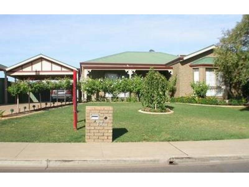 13 Mahogany Drive, Mildura VIC 3500