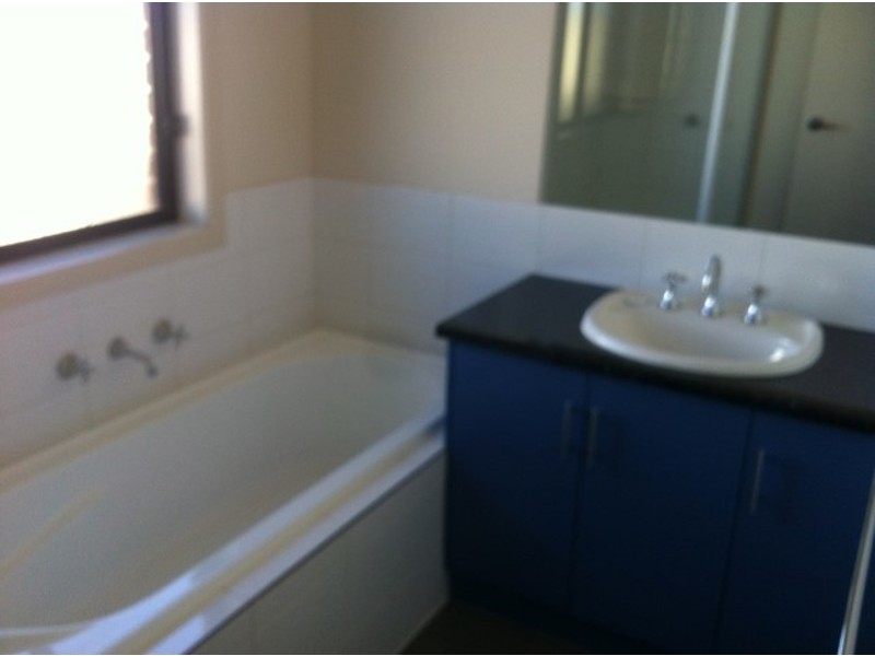 11 Darlington Parade, Mildura VIC 3500