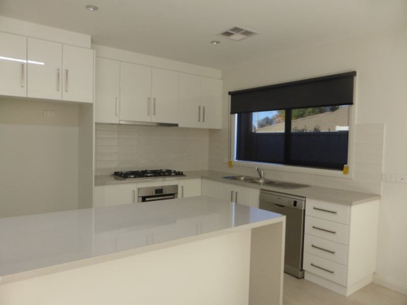 165b Ontario Avenue, Mildura VIC 3500