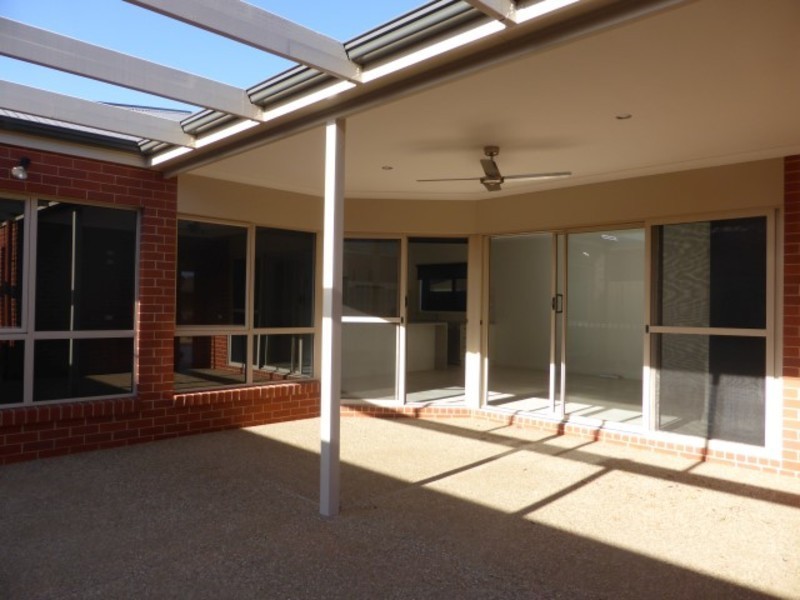 165b Ontario Avenue, Mildura VIC 3500