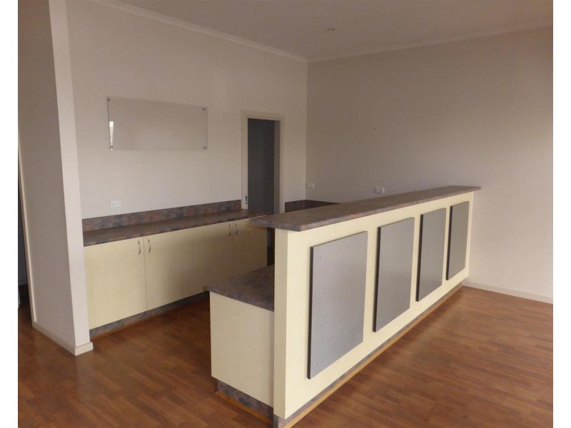 41 Pine Avenue, Mildura VIC 3500