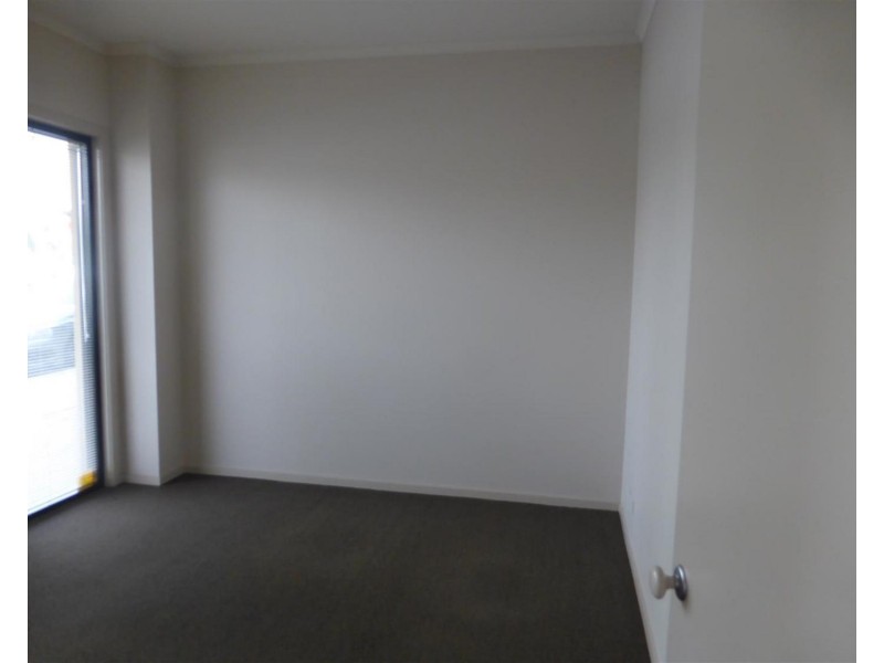 41 Pine Avenue, Mildura VIC 3500