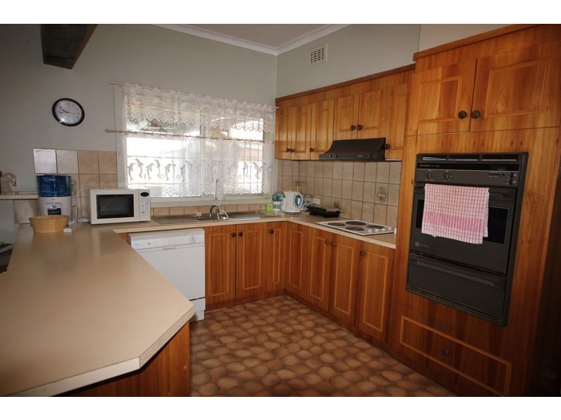 35 McMillan Road, Merbein South VIC 3505