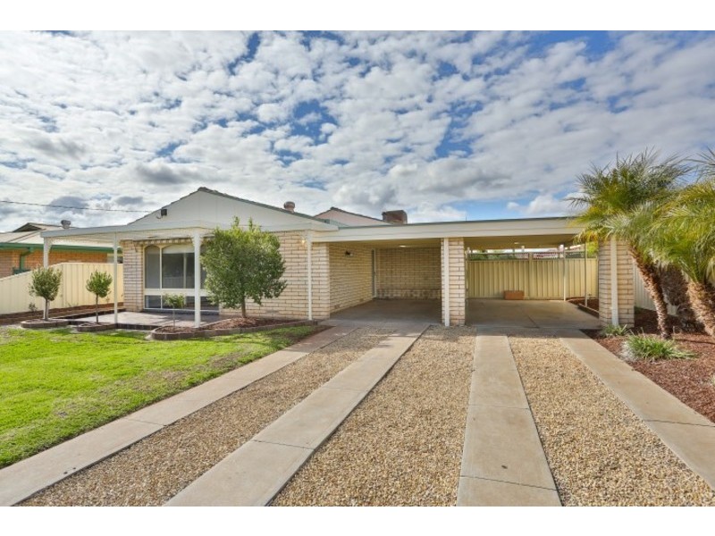 9 Kurrajong Street, Red Cliffs VIC 3496