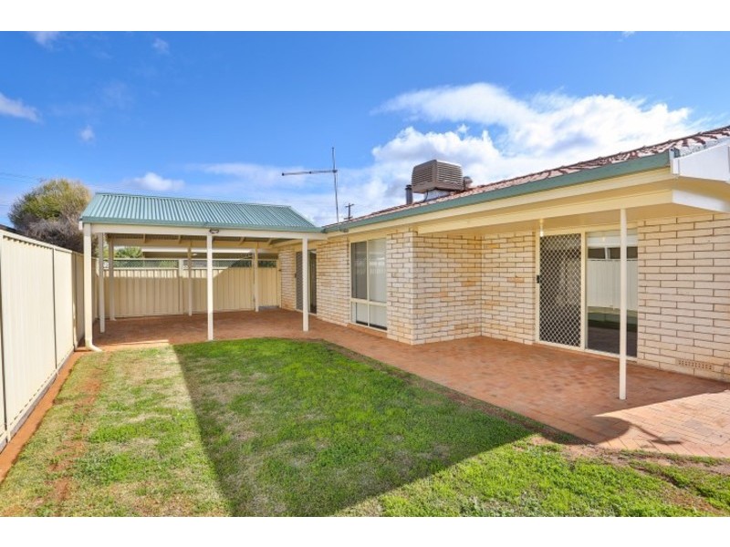 9 Kurrajong Street, Red Cliffs VIC 3496
