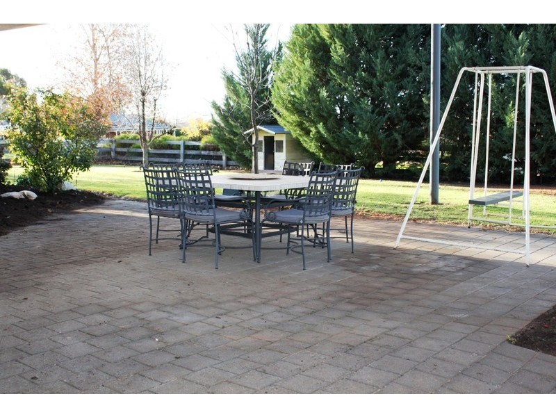 7 St Andrews Drive, Cabarita VIC 3505