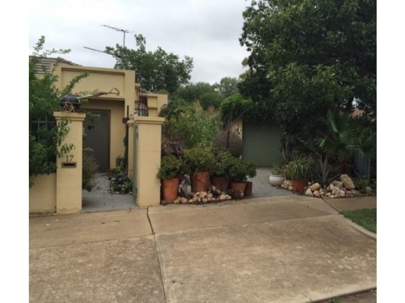 17 Poplar Parade, Mildura VIC 3500