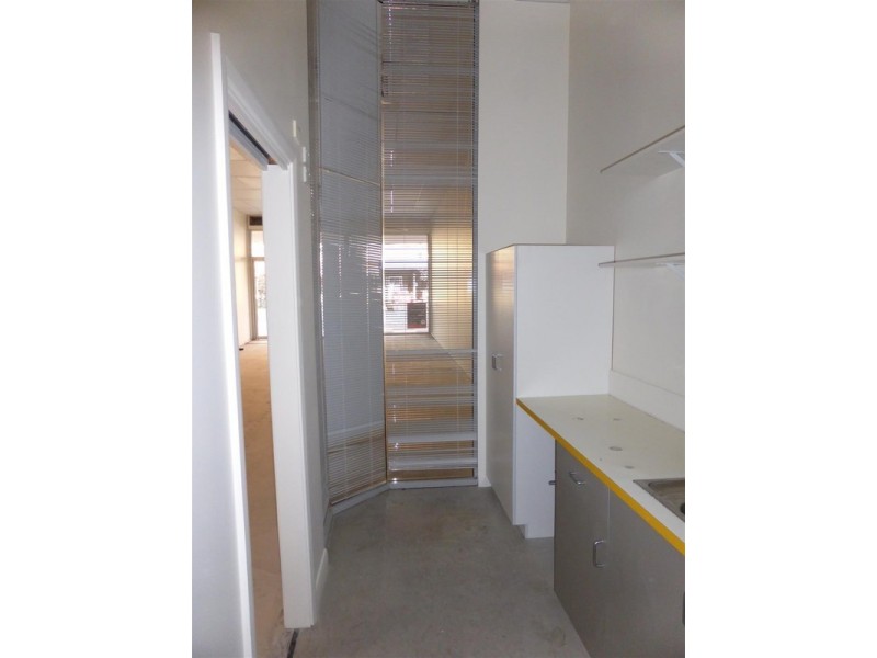 49 Langtree Avenue, Mildura VIC 3500